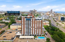715 S Upper Broadway Street, Corpus Christi, TX 78401