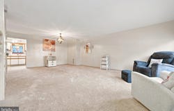 19 N DUNMOOR, HAMILTON, NJ 08690