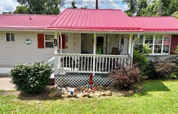 169 Myrtle Tree Road, South Charleston, WV 25309