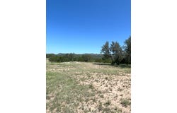613 Oriole Ave., Camp Wood, TX 78833