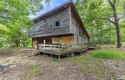 18500 Parks Cemetery  RD, Winslow, AR 72959