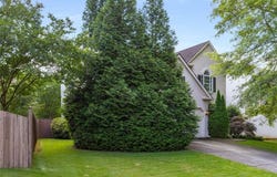 5035 FOXBERRY Lane, Roswell, GA 30075