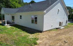 109 Navy Yard, Dracut, MA 01826