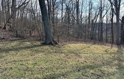 10 Logan Trace, Huntington, WV 25705