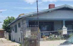 859 W 54th Street, Los Angeles, CA 90037