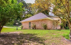 3221 SKYLINE Drive, Pineville, LA 71360