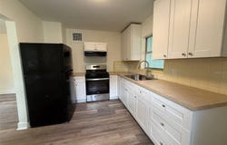 926 NW 24TH AVENUE, GAINESVILLE, FL 32609