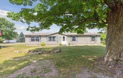 710 Oak Street, Luther, MI 49656