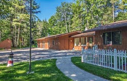 12411 Meanderline, Charlevoix, MI 49720