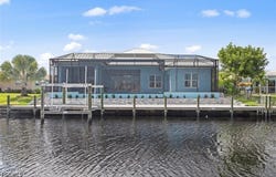 1513 SE 20th Avenue, Cape Coral, FL 33990