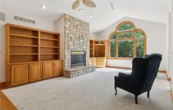 5938 Burke Trail, Inver Grove Heights, MN 55076