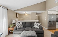 7 Bancroft Road, Londonderry, NH 03053