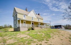 3765 South Mohawk Road, Midway, TN 37809