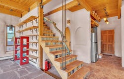 77 North Road, Carson, NM 87517-9999