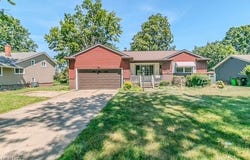 5485 Kenbridge Drive, Highland Heights, OH 44143