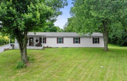 170 Davistown Road, Midway, KY 40347