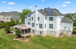 27 Witherspoon Way, Marlboro, NJ 07746