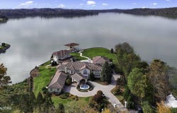 10824 Westland Drive, Knoxville, TN 37922