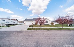 5509 S Thunder Drive, Ammon, ID 83406