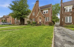 3632 Harvey Road, Cleveland Heights, OH 44118