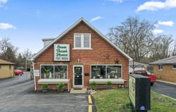 310 W Irving Park Road, Wood Dale, IL 60191