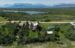 100 W Shore Duck Lake Road, Babb, MT 59411