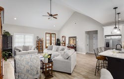 1214 Glendora Ave, Tuscumbia, AL 35674