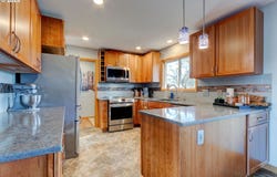 6904 NE 70TH ST, Vancouver, WA 98661