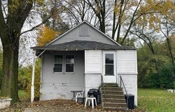826-850 Sharpes Court, Beloit, WI 53511