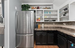 421 S Elmwood Ave, Sioux Falls, SD 57104