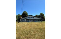 1220 State Route 193 N, Jefferson, OH 44047