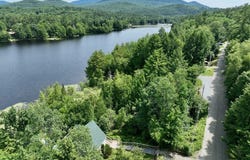207 Lakeside Dr, Haverhill, NH 03785