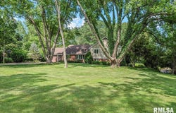 2996 Hazlett Road, Springfield, IL 62707