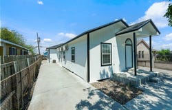 417 Vera Cruz Street, Corpus Christi, TX 78405