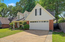 5947 W White Ridge Circle, Olive Branch, MS 38654