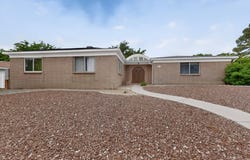 9817 Pitt Place NE, Albuquerque, NM 87111