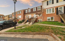 1039-A BRIXTON Court, STERLING, VA 20164