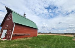 23182 US Highway 169, Milaca, MN 56353