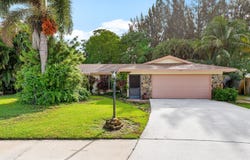 8188 Little Beth Drive E, Boynton Beach, FL 33472