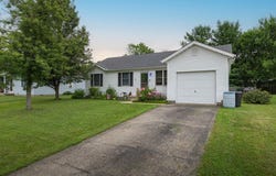 220 Berschet Drive, South Charleston, OH 45368