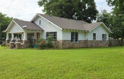 207 E Cedar Street, Calvin, OK 74531