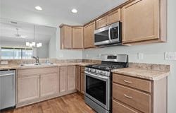 5081 FRANCIS LOOP, THE VILLAGES, FL 32163