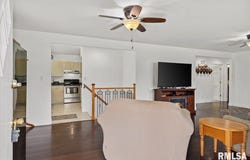 205 E 3RD Street, Pleasant Plains, IL 62677