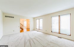 202 CHARLESTON DRIVE, WILMINGTON, DE 19808