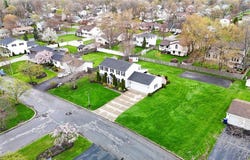 17 Alanview Drive, Lockport, NY 14094