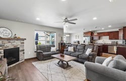 500 Elizabeth Ln, Tiffin, IA 52340
