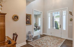 109 Bridgeport Way, Mayfield Heights, OH 44124
