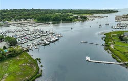3 Sheffield Street, Warwick, RI 02889