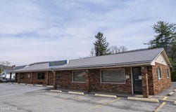 5523 E Pleasant Valley Boulevard, Tyrone, PA 16686