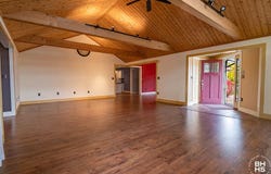 8 Mason Young Lane, Keene Valley, NY 12943